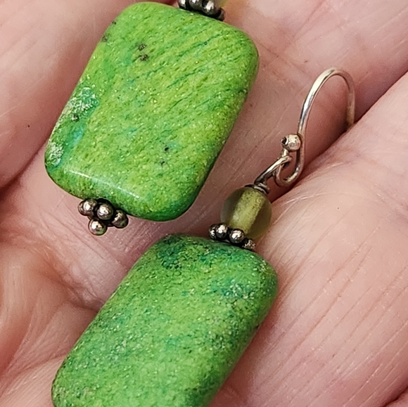 Green Turquoise ? & Sterling Earrings - Picture 4 of 5